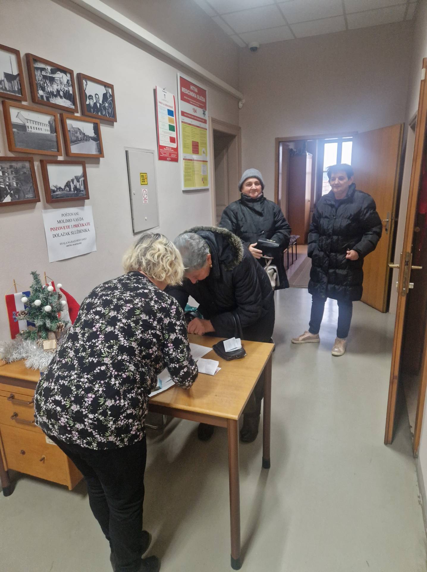 Obavijest umirovljenicima, korisnicima invalidnine i korisnicima zajamčene minimalne naknade o podjeli uskrsnica