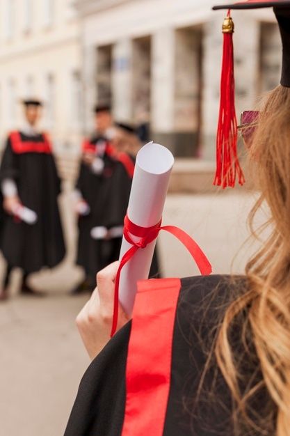 ISPLATA USKRSNICA STUDENTIMA